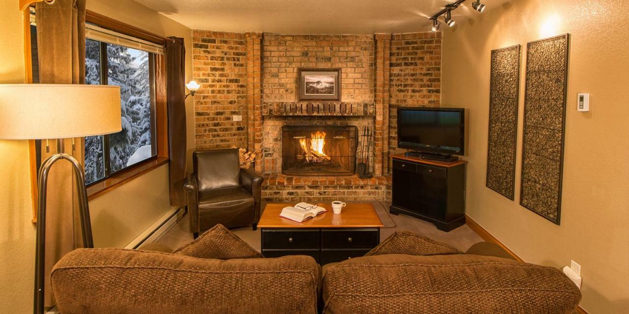 Loge Alta Crystal Hotel Enumclaw Buitenkant foto